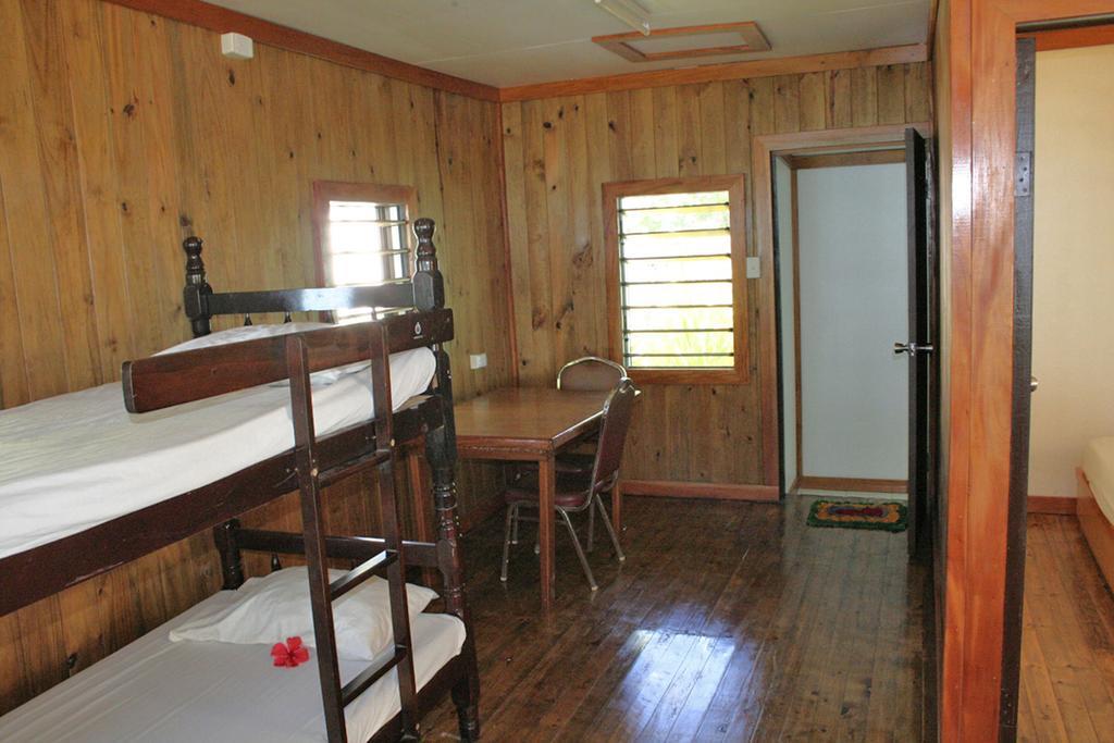 Ratu Kini Backpackers And Dive Resort Mana Island Quarto foto